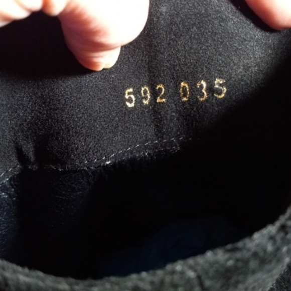 ❤️‍🔥  YSL Authentic Black Suede  Cat 90 Thigh Boot without box. Brand new - Picture 5 of 7